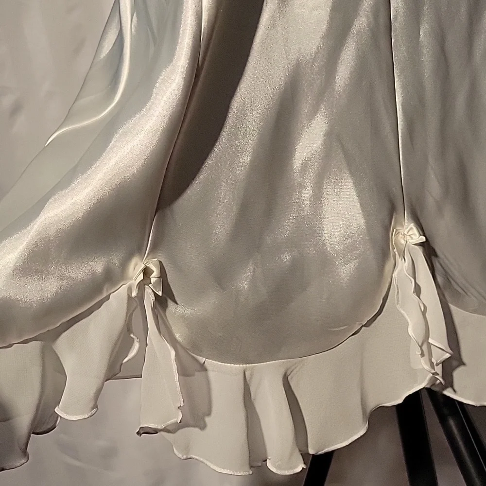 Linea Dontella Woman's White Chemise With Lace & Bottom Sheer Ruffle: Size: L - Picture 3 of 10